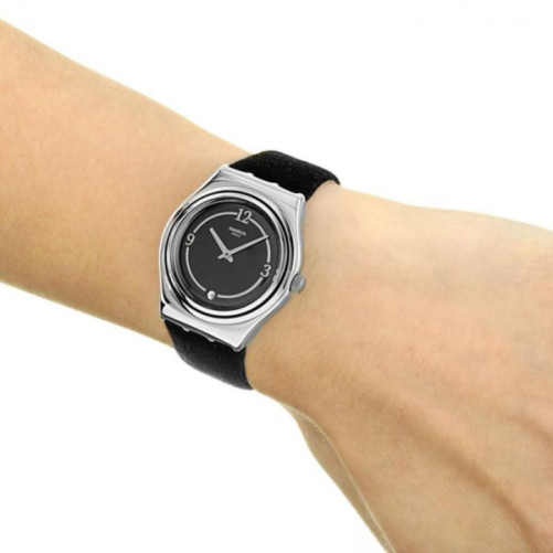 SWATCH YLS214