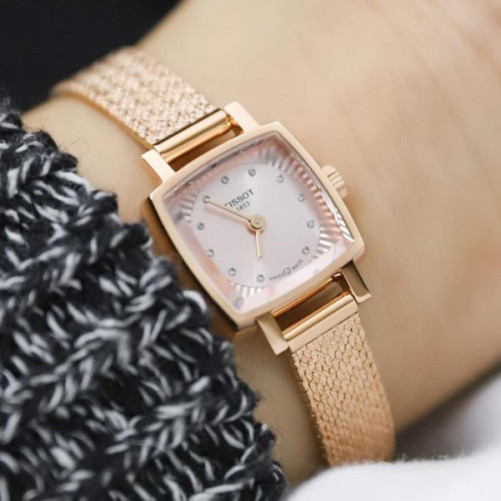TISSOT T0581093345600