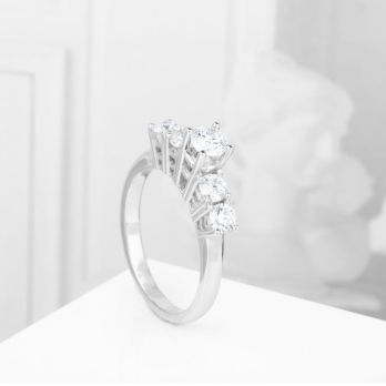 Solitaire femme en Or Blanc 18 Carats Ref 68324 | Chichkhane
