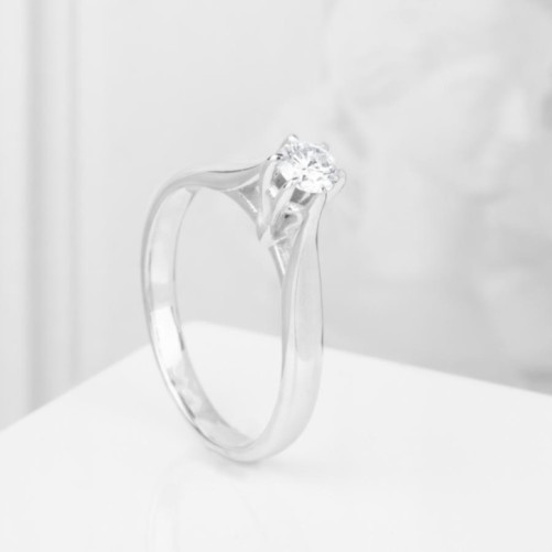 Solitaire femme en Or Blanc 18 Carats Ref 68318 | Chichkhane