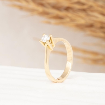Solitaire femme en Or Jaune 18 Carats Ref 68323 | Chichkhane