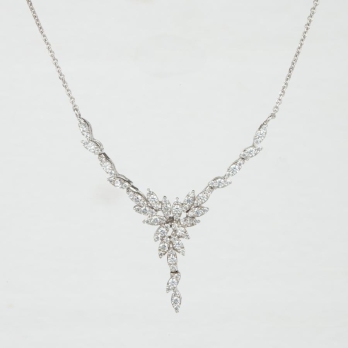 Collier Zircon 68879