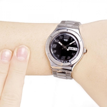 SWATCH YGS740G
